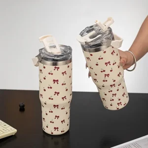 900ml/33.44oz Stainless Steel Insulated Water Bottle with Handle & Straw 
